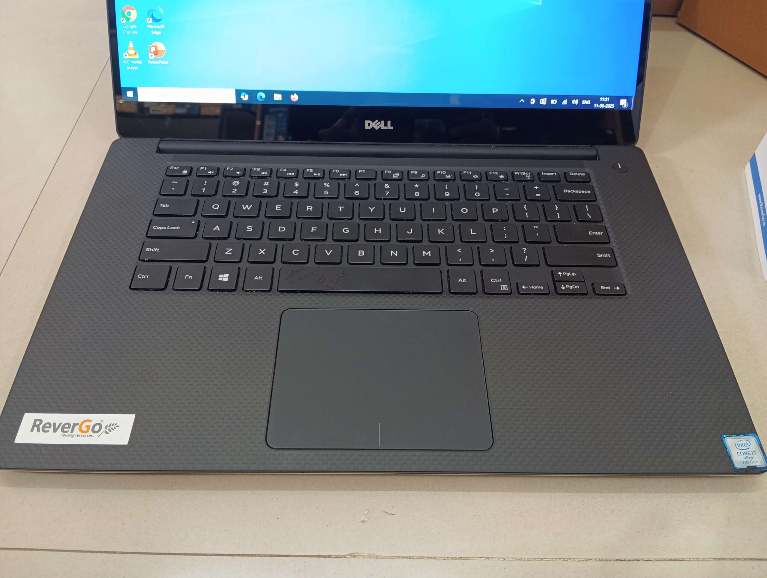 Dell Precision 5520 - Image 6