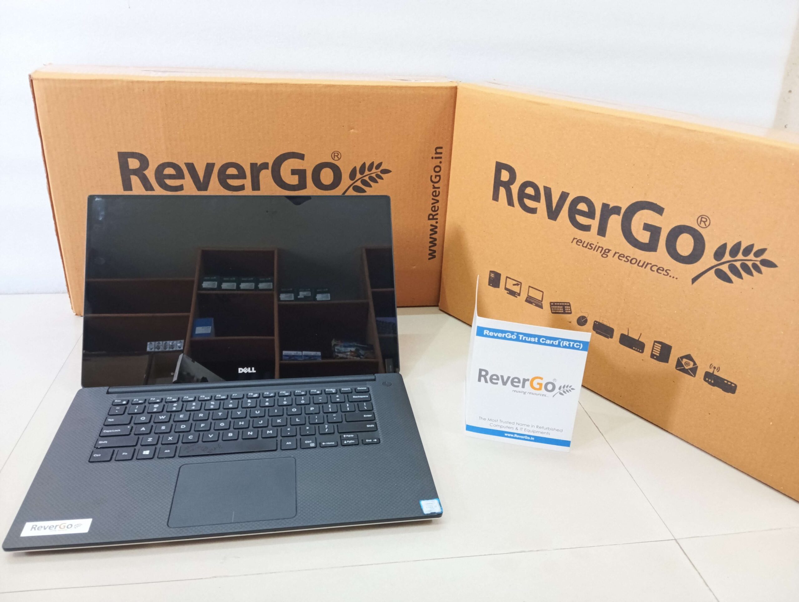 Dell Precision 5520 - Image 2